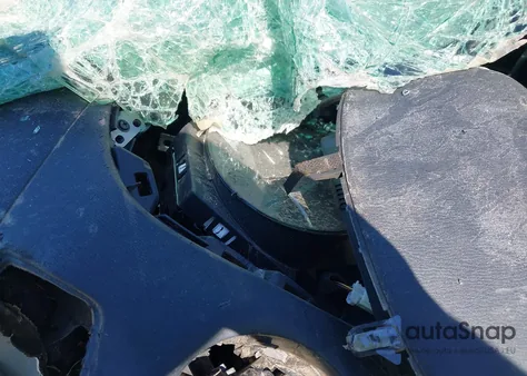 2020 Nissan Pathfinder Sl 4Wd z USA, uszkodzony, nr VIN 5N1DR2CM1LC590791